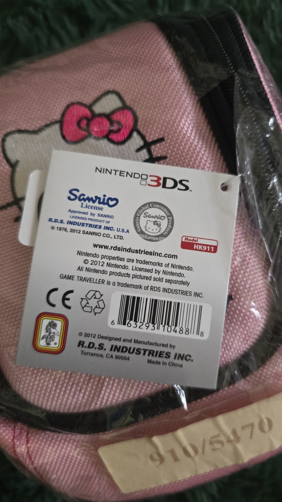 Hello Kitty Deluxe Game Traveller Mini Backpack Nintendo 3DS - photo 5