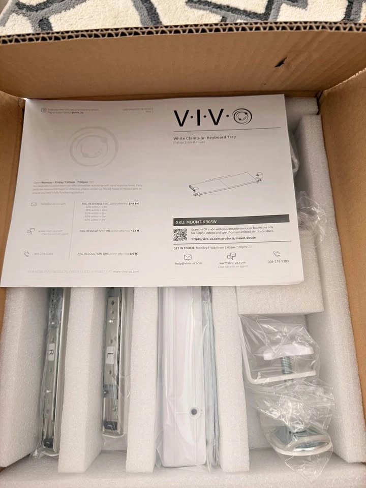 NEW VIVO Under Desk Keyboard Tray – White (still in box)