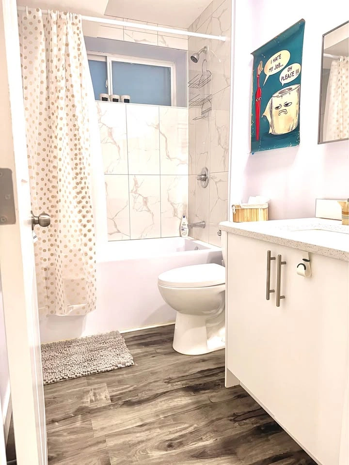Furnished Modern 2 Bedroom Private Suite for Rent (NW Calgary) - photo 3
