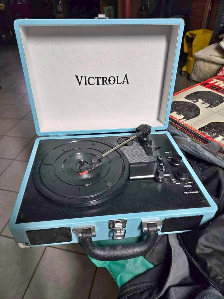 Vinyl player with records