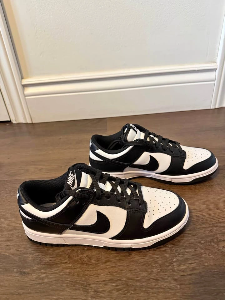 Nike Dunks Pandas