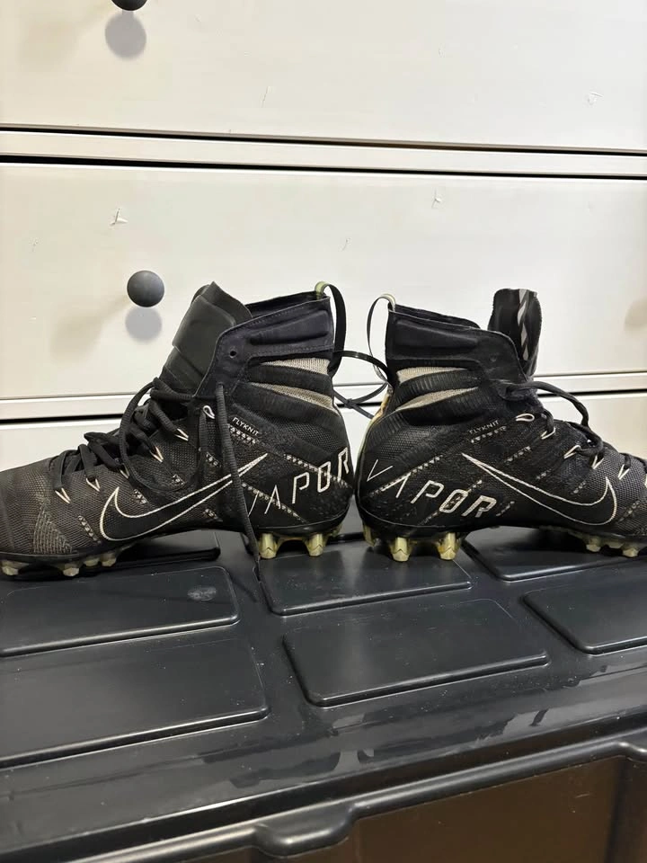 Nike Vapor Untouchable 3 Elite 'Black' Football Cleats - photo 4