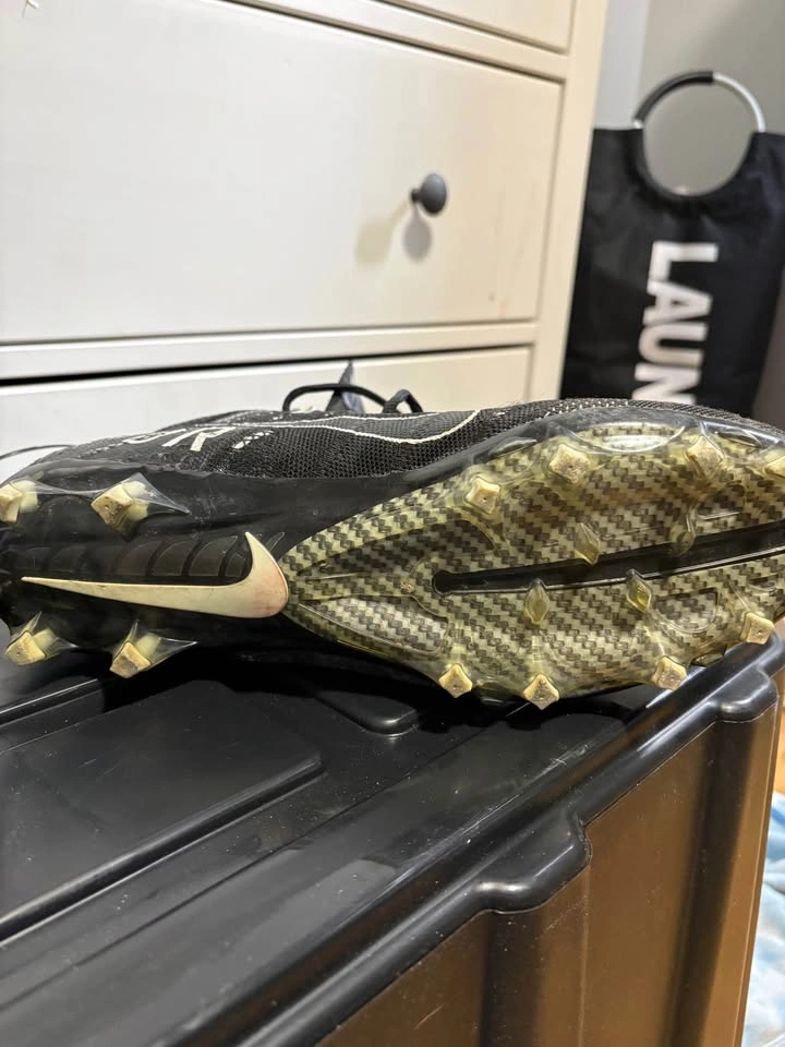 Nike Vapor Untouchable 3 Elite 'Black' Football Cleats - photo 5