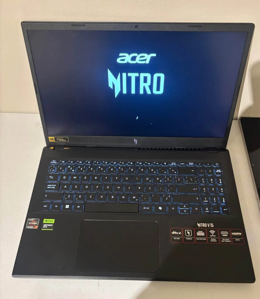 🔥 Gaming Acer Nitro V15 Laptop - RTX 3050, Ryzen 7, 16GB RAM - photo 3