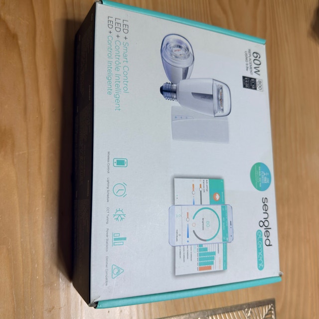 Sengled Smart LED Tunable White A19 Starter Kit - photo 3