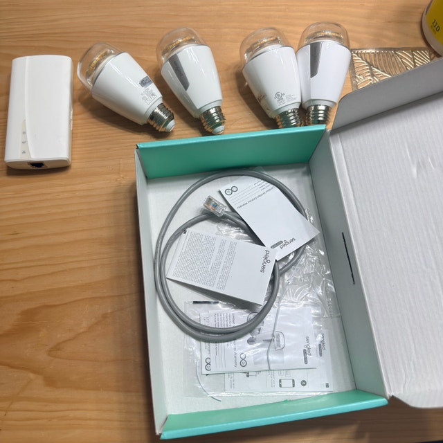 Sengled Smart LED Tunable White A19 Starter Kit - photo 4