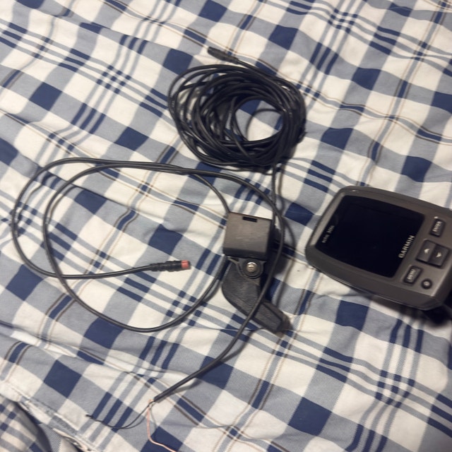Garmin Echo 300c Fish Finder compleat - photo 3
