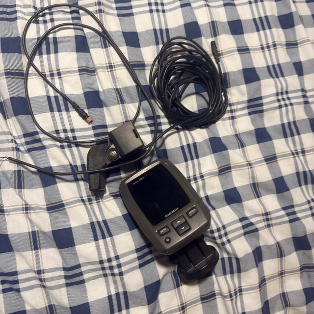 Garmin Echo 300c Fish Finder compleat - photo 5