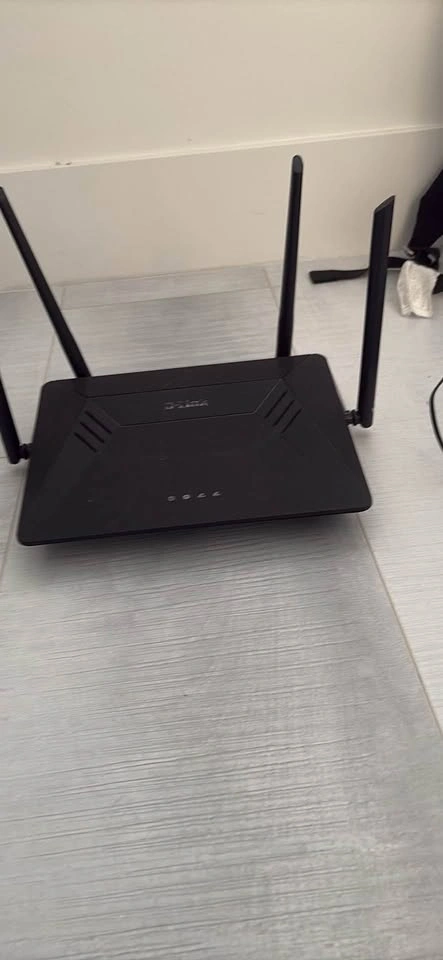 D-Link DIR-1935 Router - photo 4