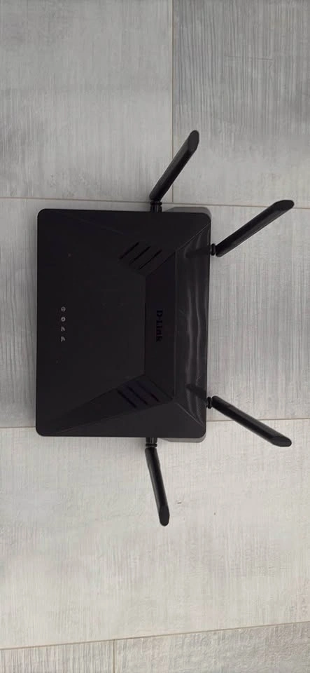 D-Link DIR-1935 Router - photo 5