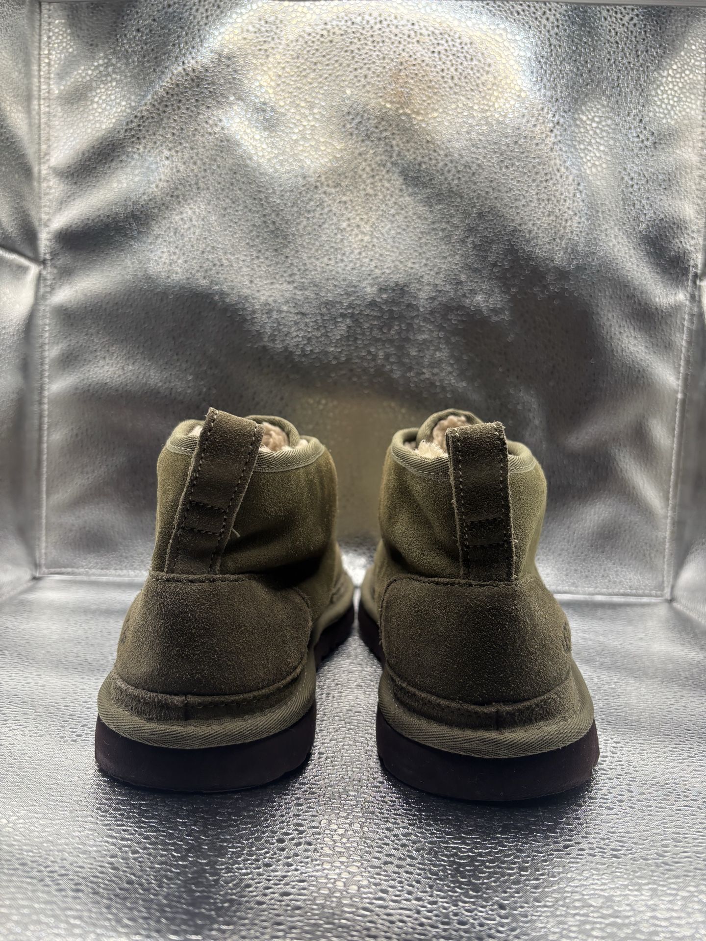 Ugg Neumel Boot Burnt Olive - Size 10 - photo 4