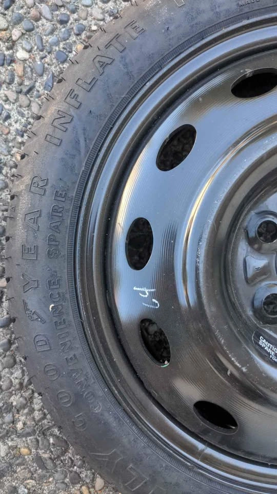Spare Tire T125/70D14 Goodyear Chrysler Dodge Neon 1996 - photo 2
