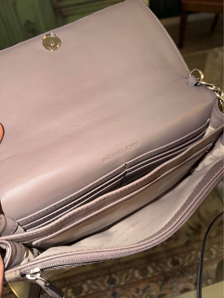 Michael Kors Leather & Suede Crossbody Bag - Authentic - photo 3
