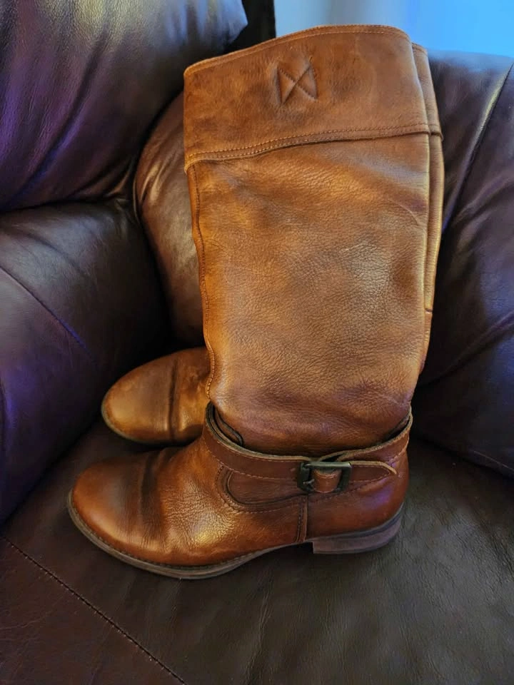 Aldo Cognac Brown Leather Boots - Size 6 - photo 2
