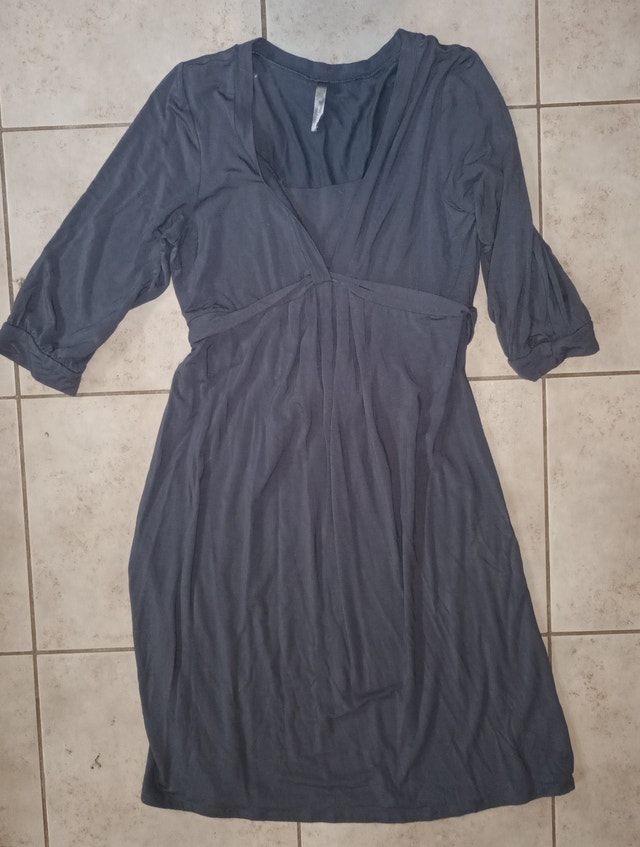 8 Maternity Clothes - Large - Dresses, Sweater, Jacket, Skirt - photo 2