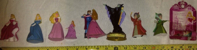 Disney Princess Aurora Sleeping Beauty Book & Toys - photo 2