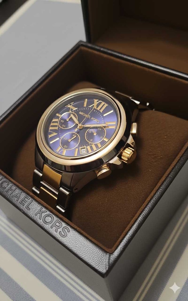 Michael Kors Chronograph Watch - LIKE NEW - photo 2