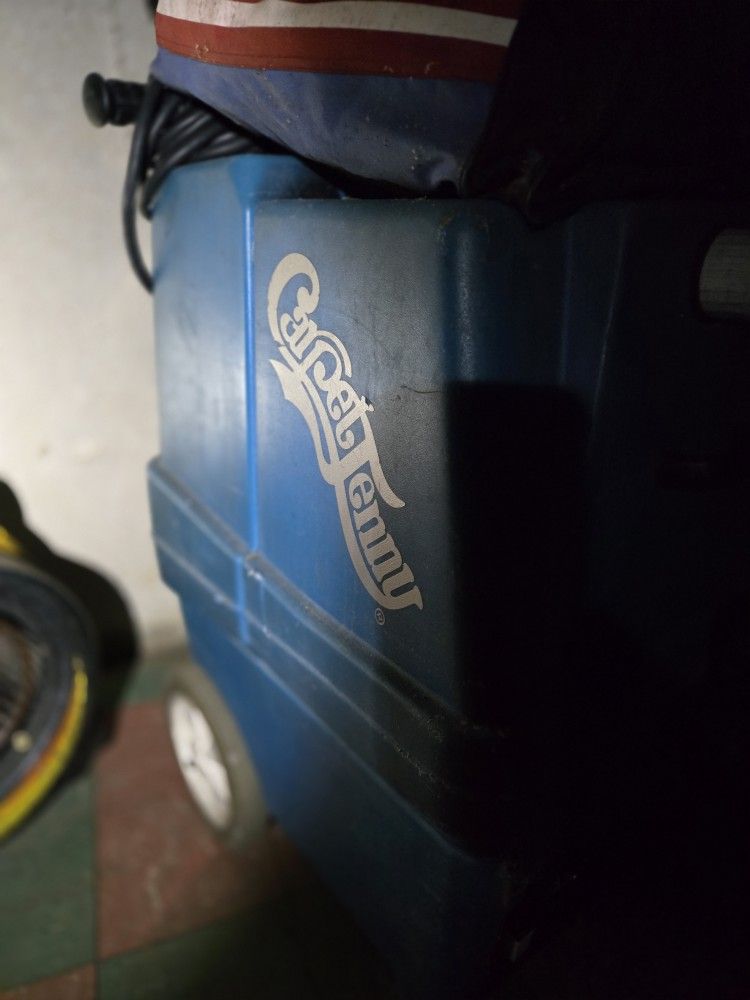 Industrial Carpet Cleaner & Blower - photo 5