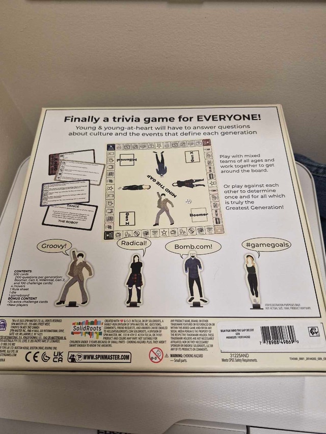 Mind The Gap Deluxe Trivia Game - photo 2