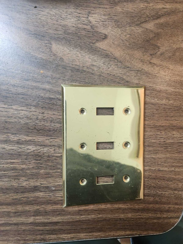 Triple Switch Plate
