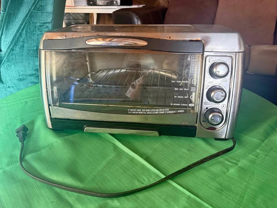 Hamilton Beach Toaster Oven