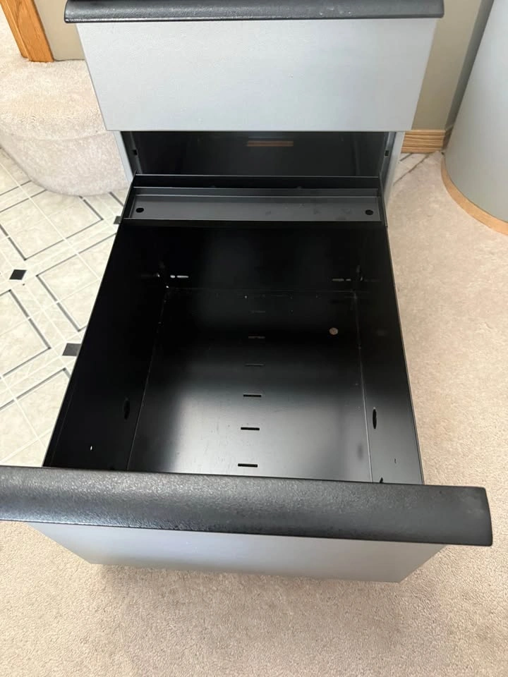 Metal Pedestal Filing Cabinet - photo 3