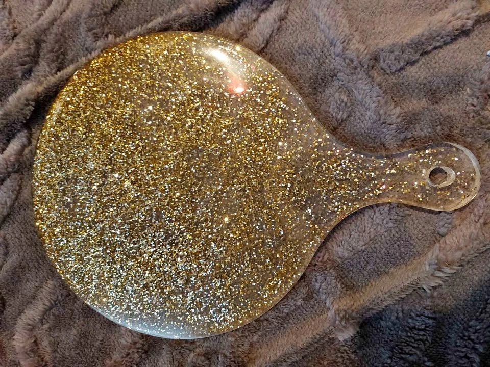 Gold serving board