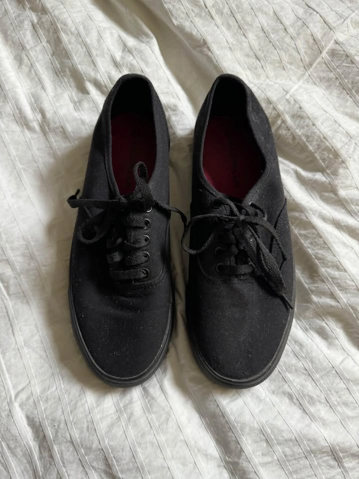 Women’s Canvas Shoes - Wide Width
