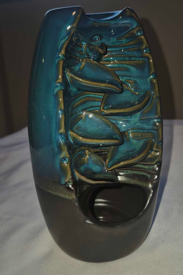Rose and Robin cone incense burner