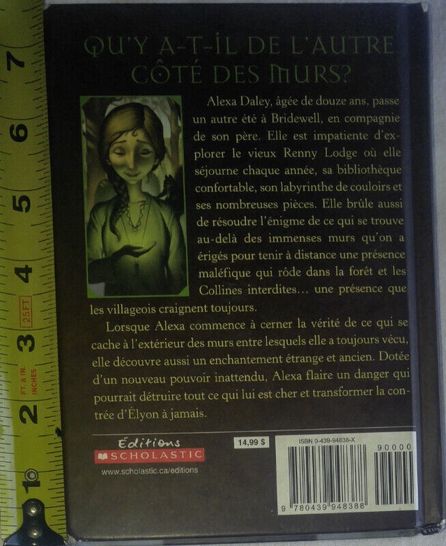 Scholastic Le Secret Des Collines Interdite Livre - French Book - photo 2