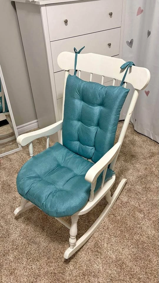 Wooden Rocking Chair