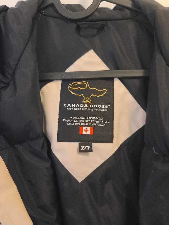 Canada Goose Jacket - photo 3