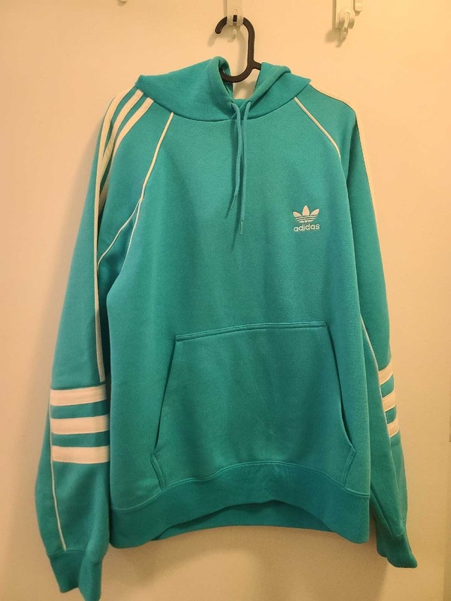 Adidas Hoodie Medium