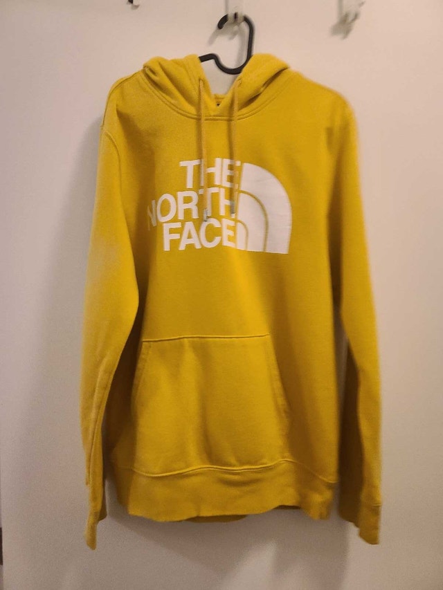The North Face Hoodie Medium
