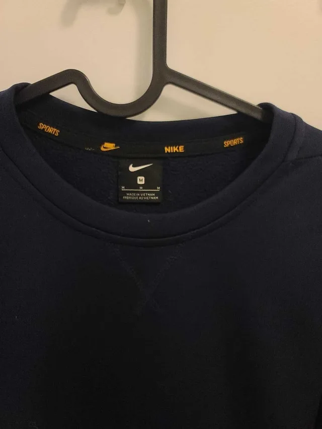 Nike Sports Pullover Medium - photo 2