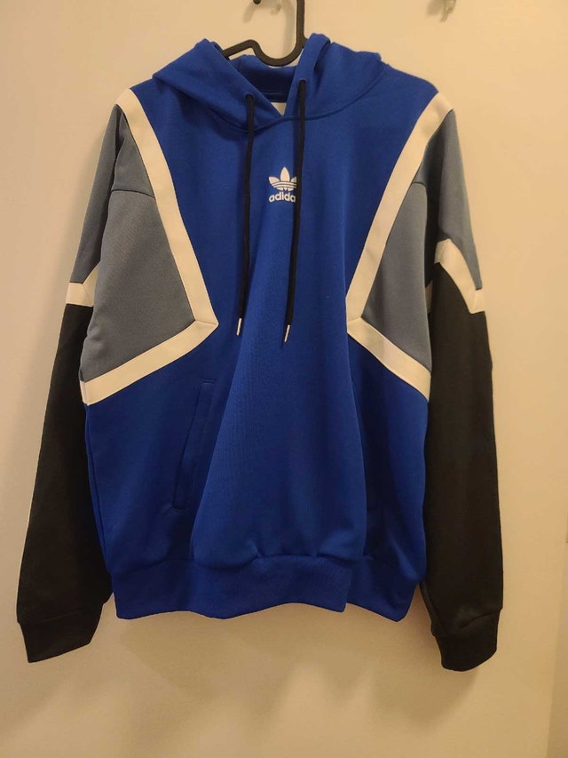 Adidas Hoodie Small