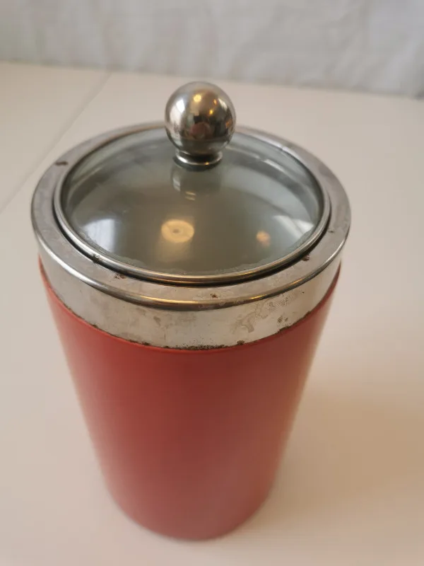 Maxwell Williams Kitchen Canisters image indicator(5)