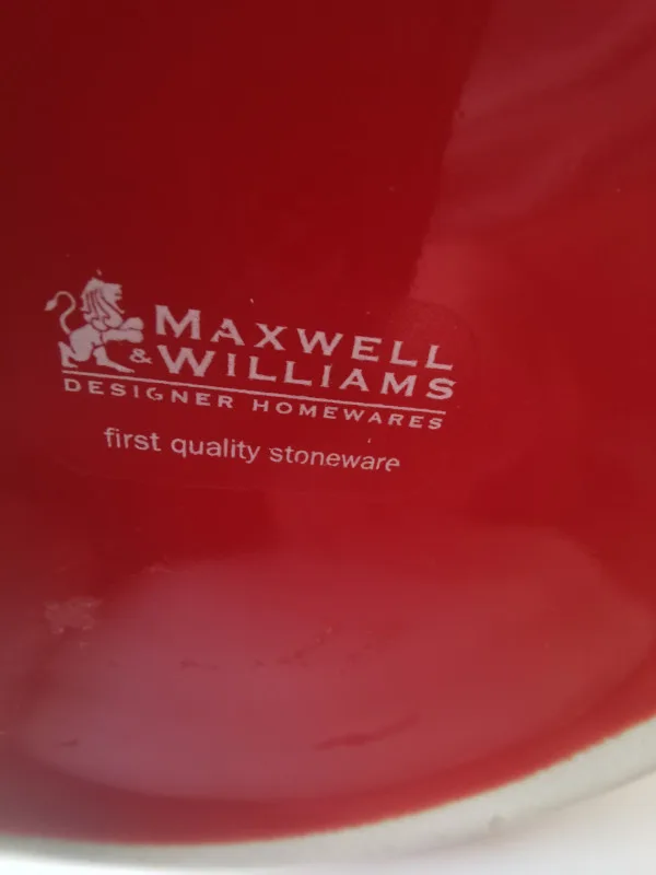 Maxwell Williams Kitchen Canisters image indicator(10)