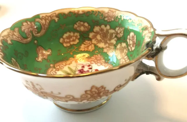 Wedgwood Tea Cup Saucer Green Floral Gold Trim Repaired Handle image indicator(5)