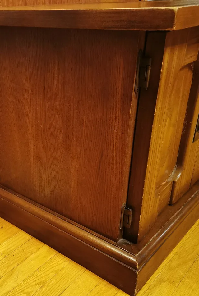 Goldcrest Vintage End Table 1978 image indicator(4)