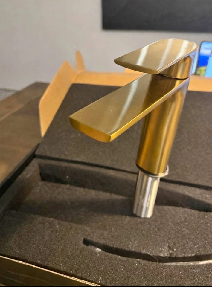 VIGO Brushed Gold Bathroom Faucet - Brand New