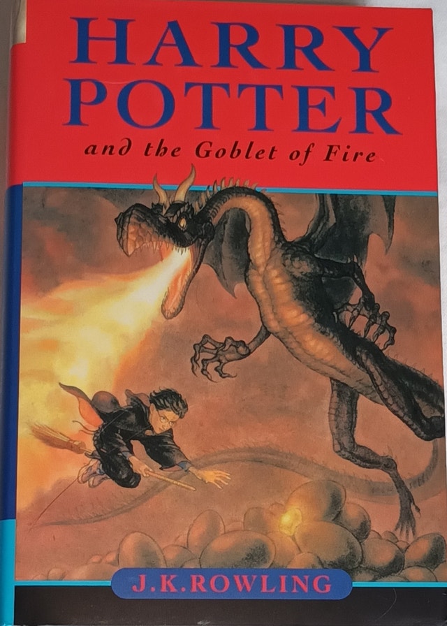 5 Harry Potter Hard Cover Books w/ Slipcovers - photo 2