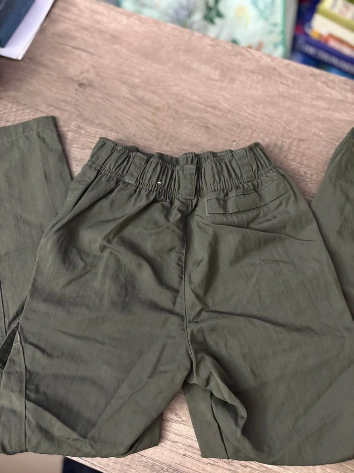Nike Cargo Pants Kids Size Small - photo 2