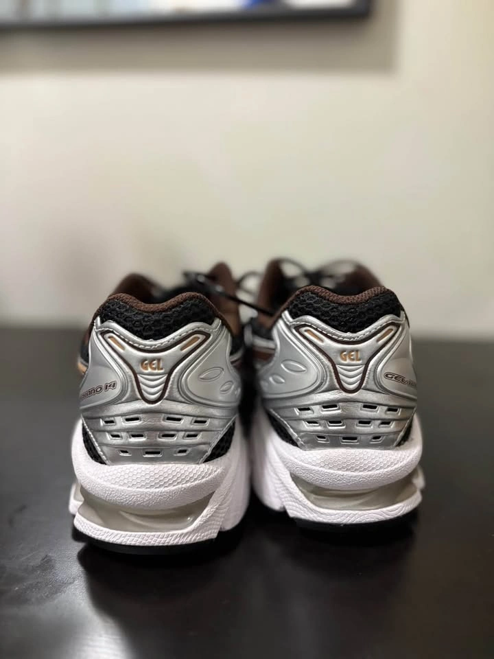 Asics Gel Kayano 14 - photo 2