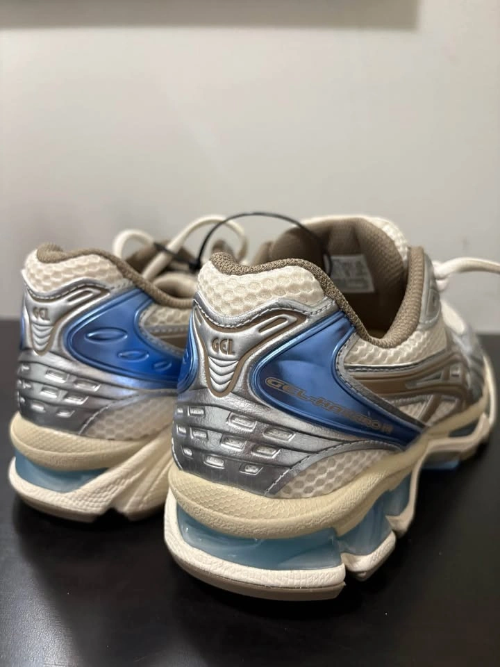 Asics Gel Kayano 14 - photo 2