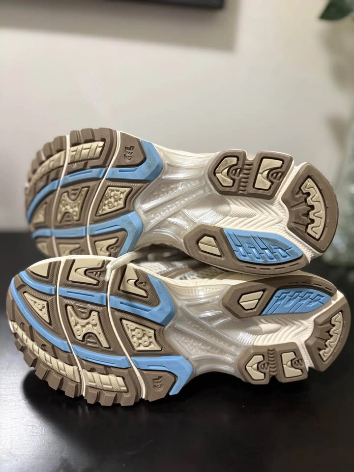 Asics Gel Kayano 14 - photo 4