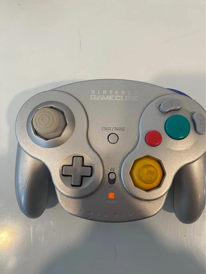 Lot of 2 Nintendo GameCube Wireless Controllers No Receivers - photo 3
