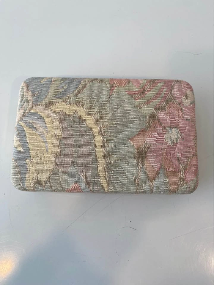 Vintage 80s Tapestry Travel Jewelry Box Cottagecore Vibes 🌸 - photo 2