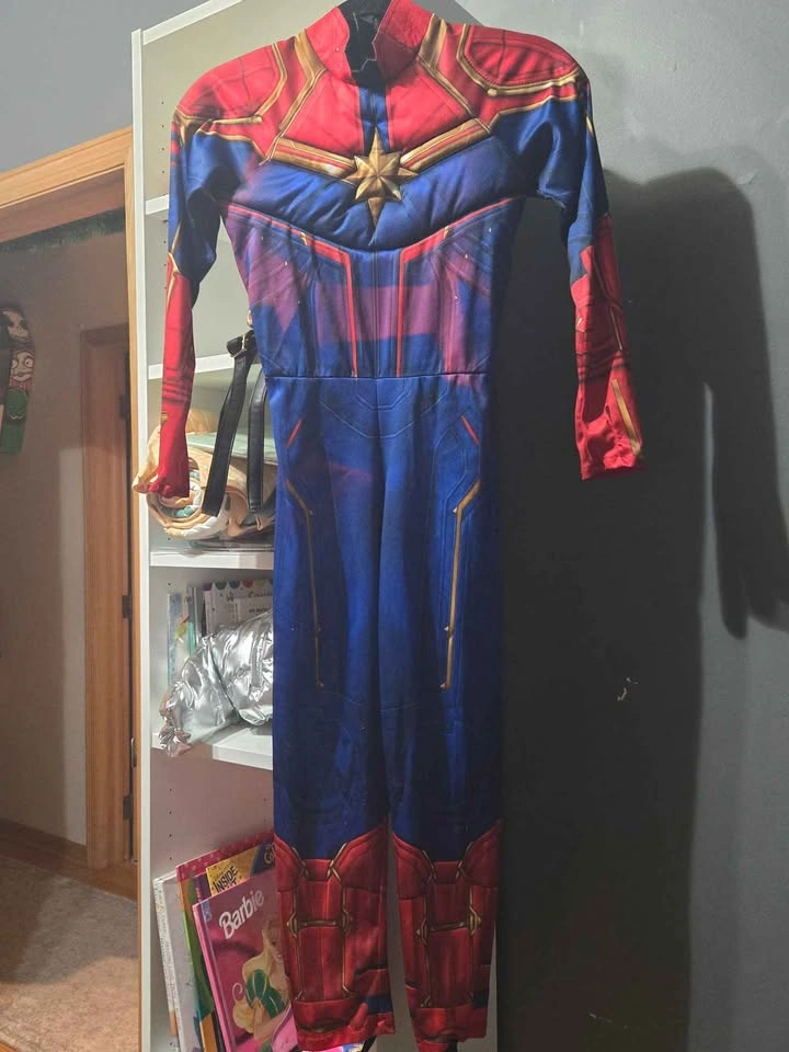 Dress up dresses and costumes - photo 3