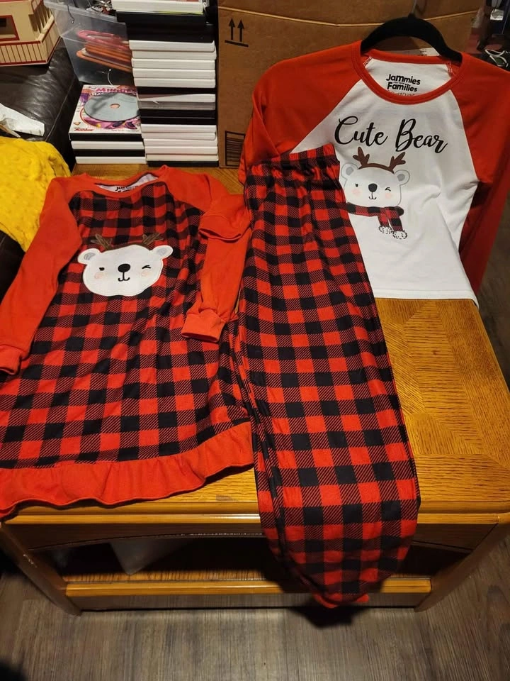 jammies for families - photo 2